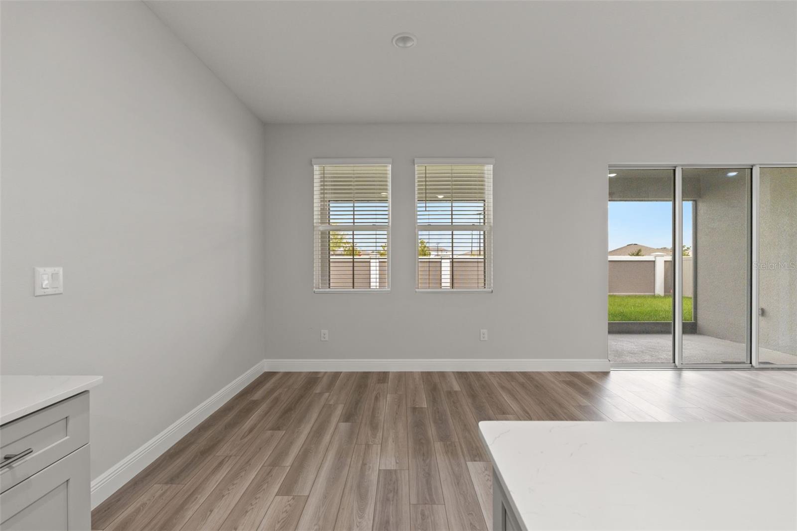 10412 Fieldstone Myrtle Way Property Photo 27