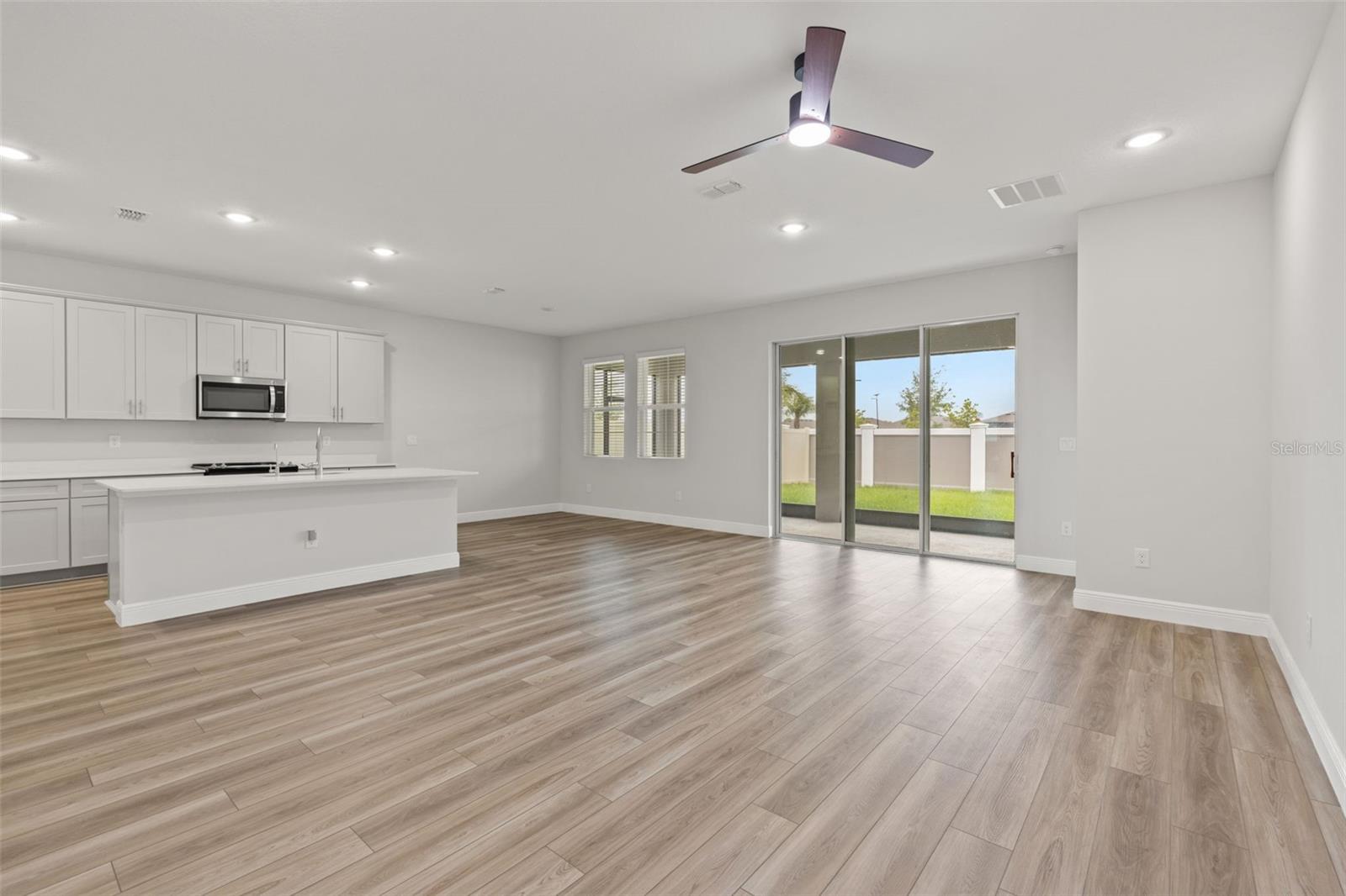 10412 Fieldstone Myrtle Way Property Photo 28