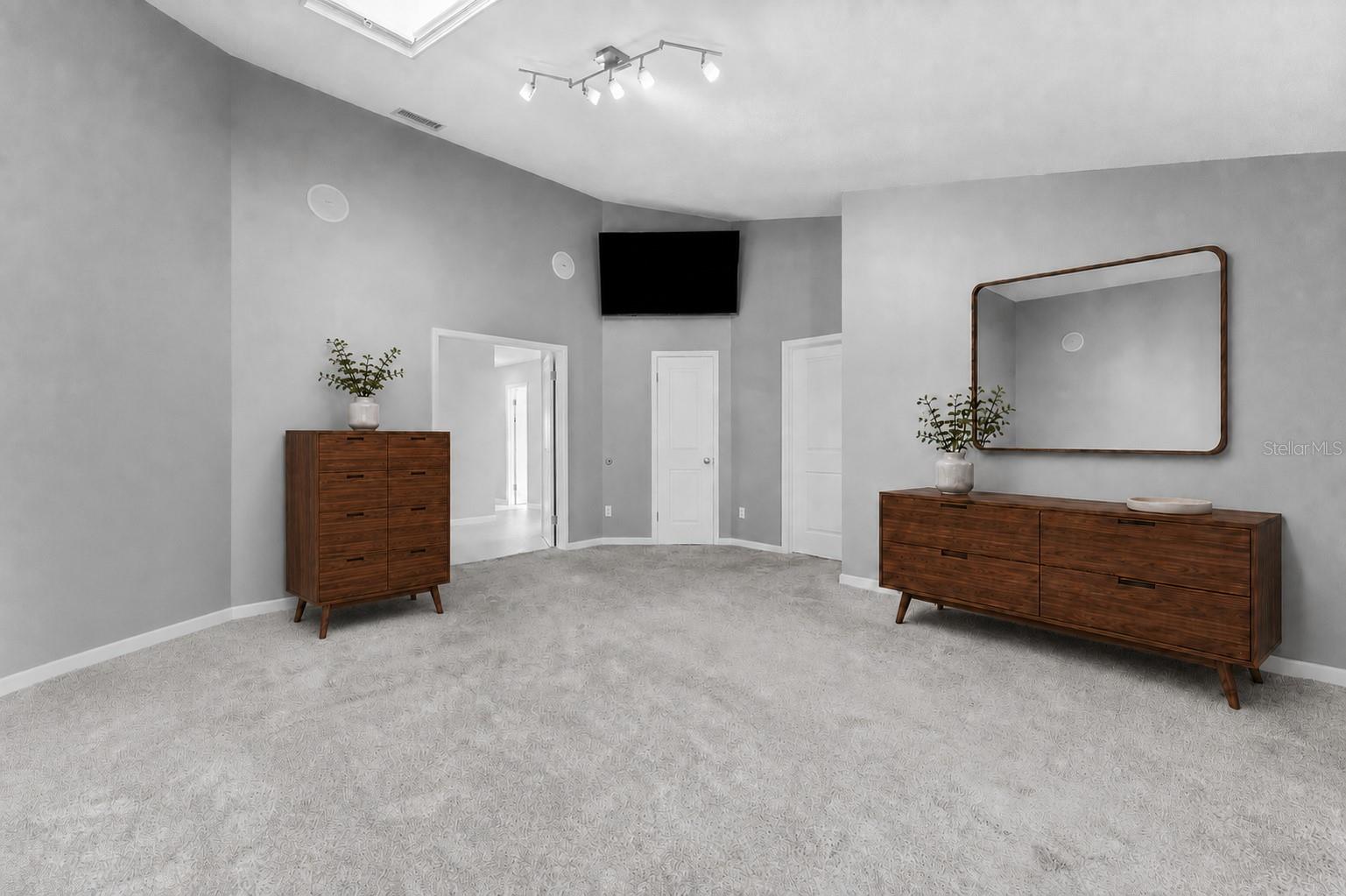 2708 W Osborne Ave Property Photo 49