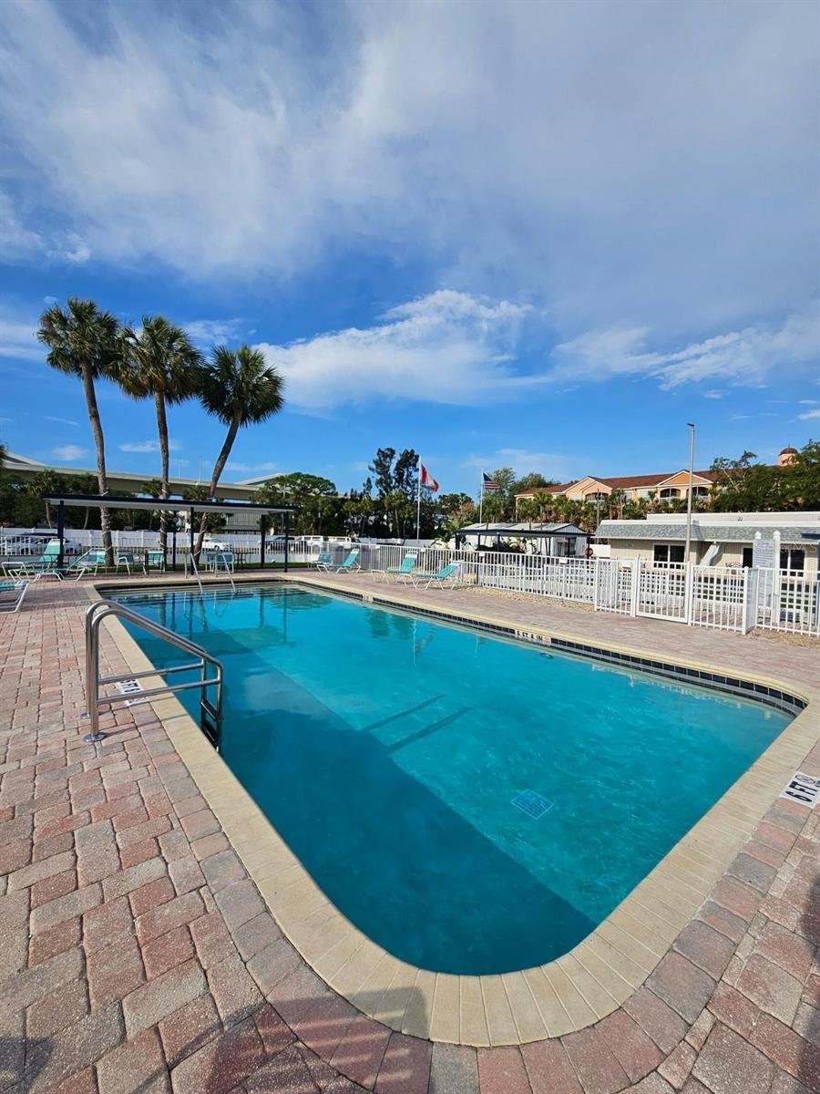 4851 W Gandy Blvd #b7l27 Property Photo 26