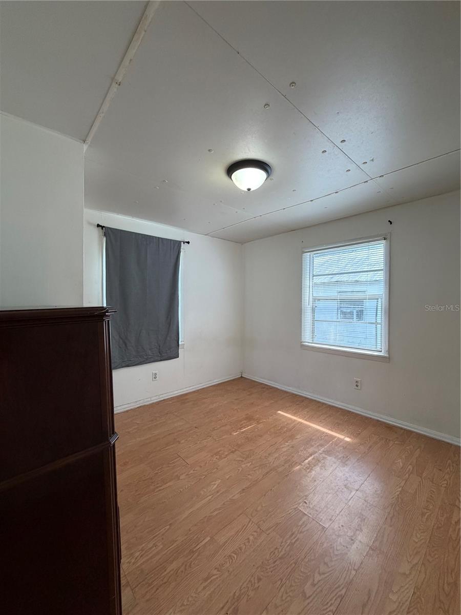 1505 N Orange St Property Photo 7