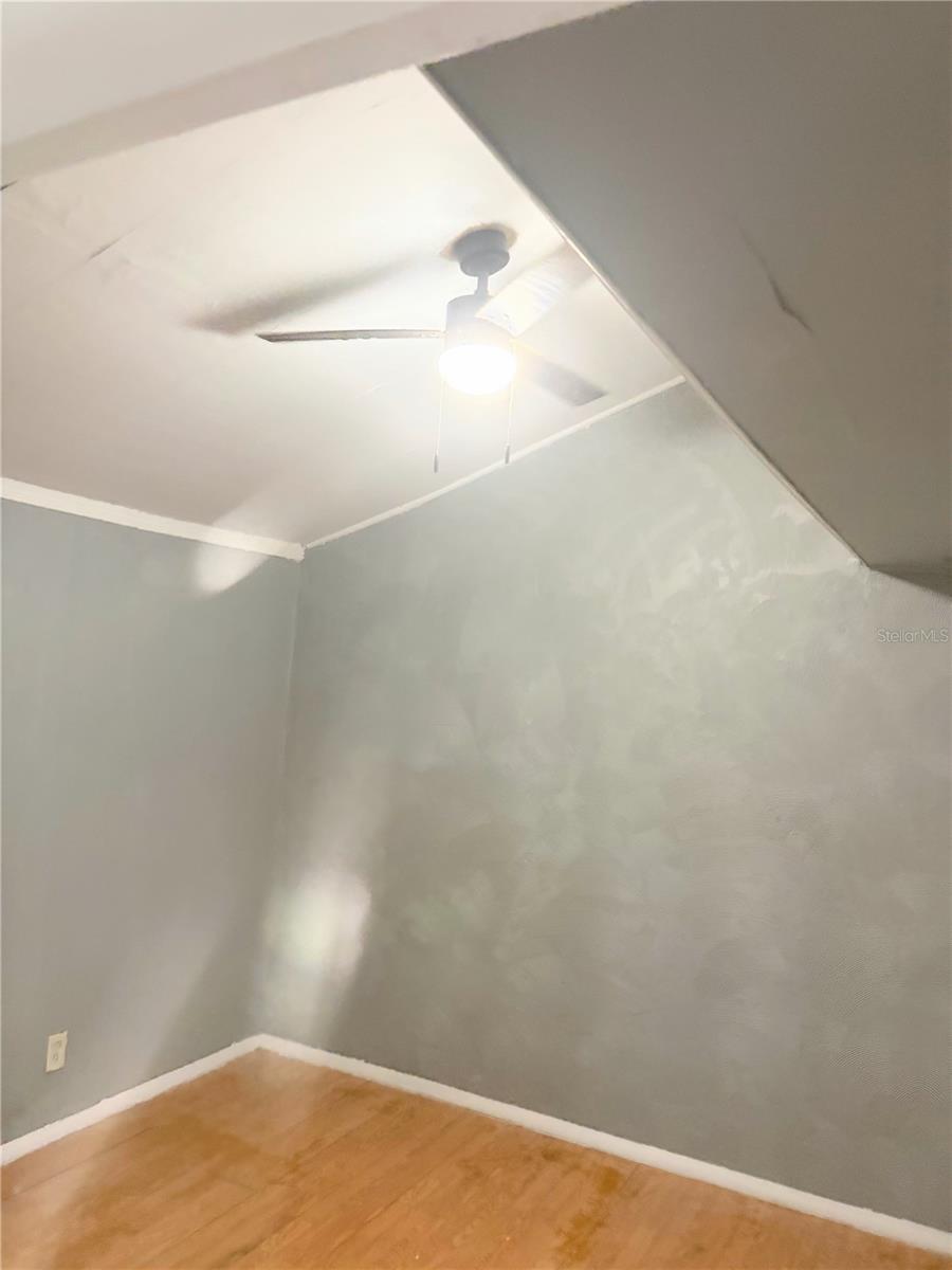 1505 N Orange St Property Photo 8