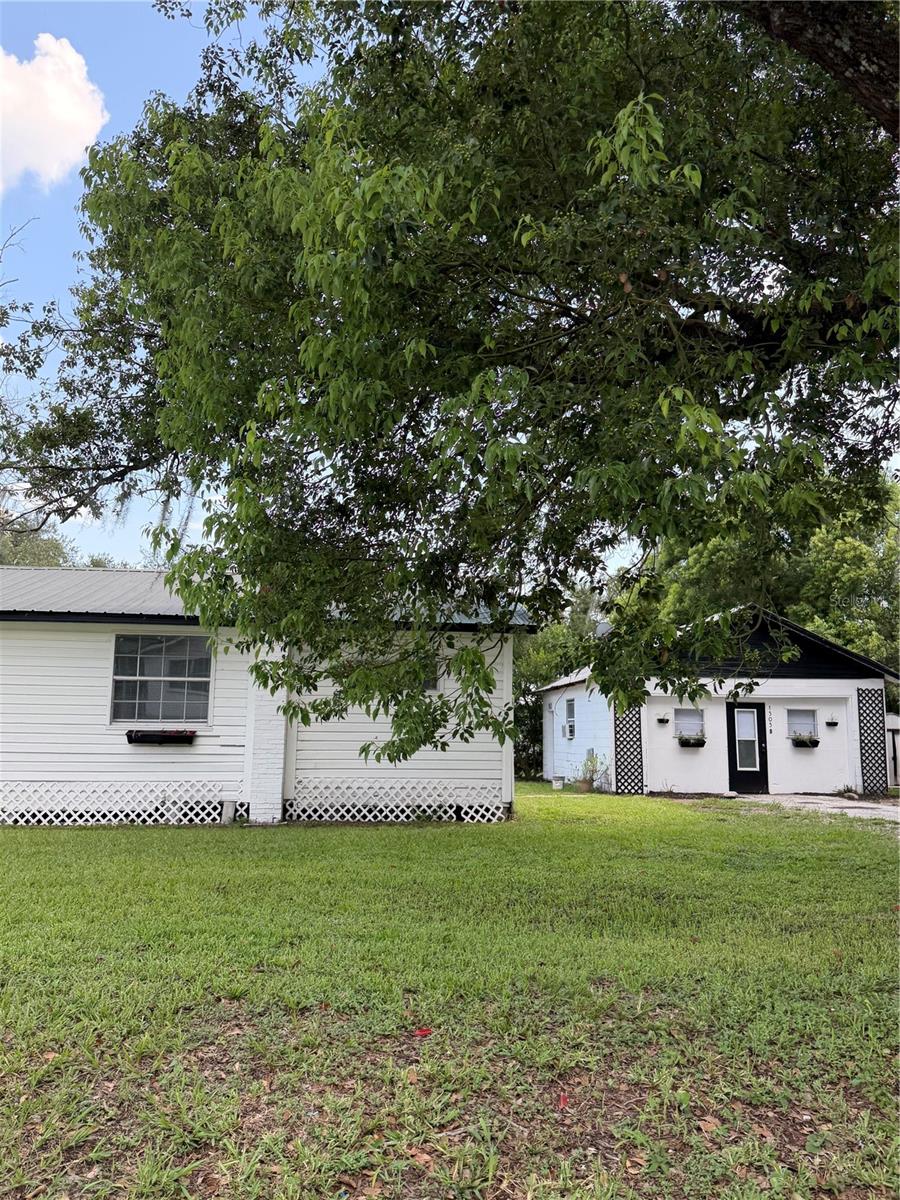 1505 N Orange St Property Photo 10