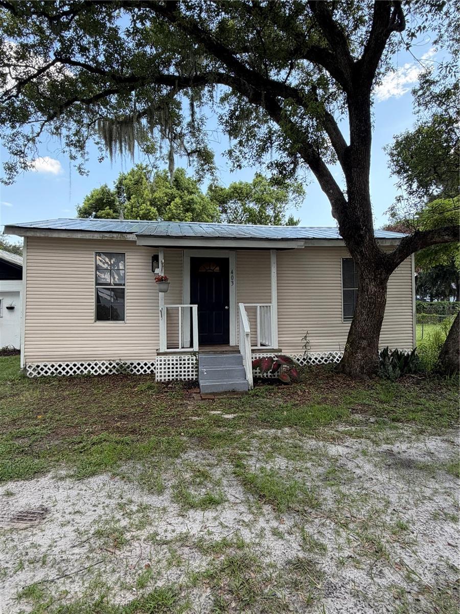 1505 N Orange St Property Photo 16