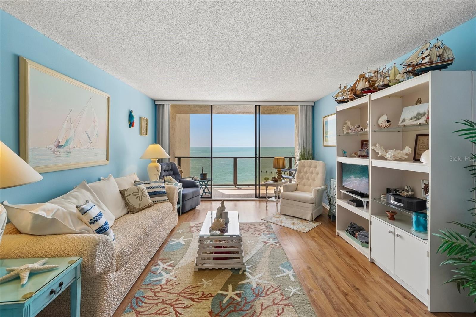 450 S Gulfview Blvd #605 Property Photo 7