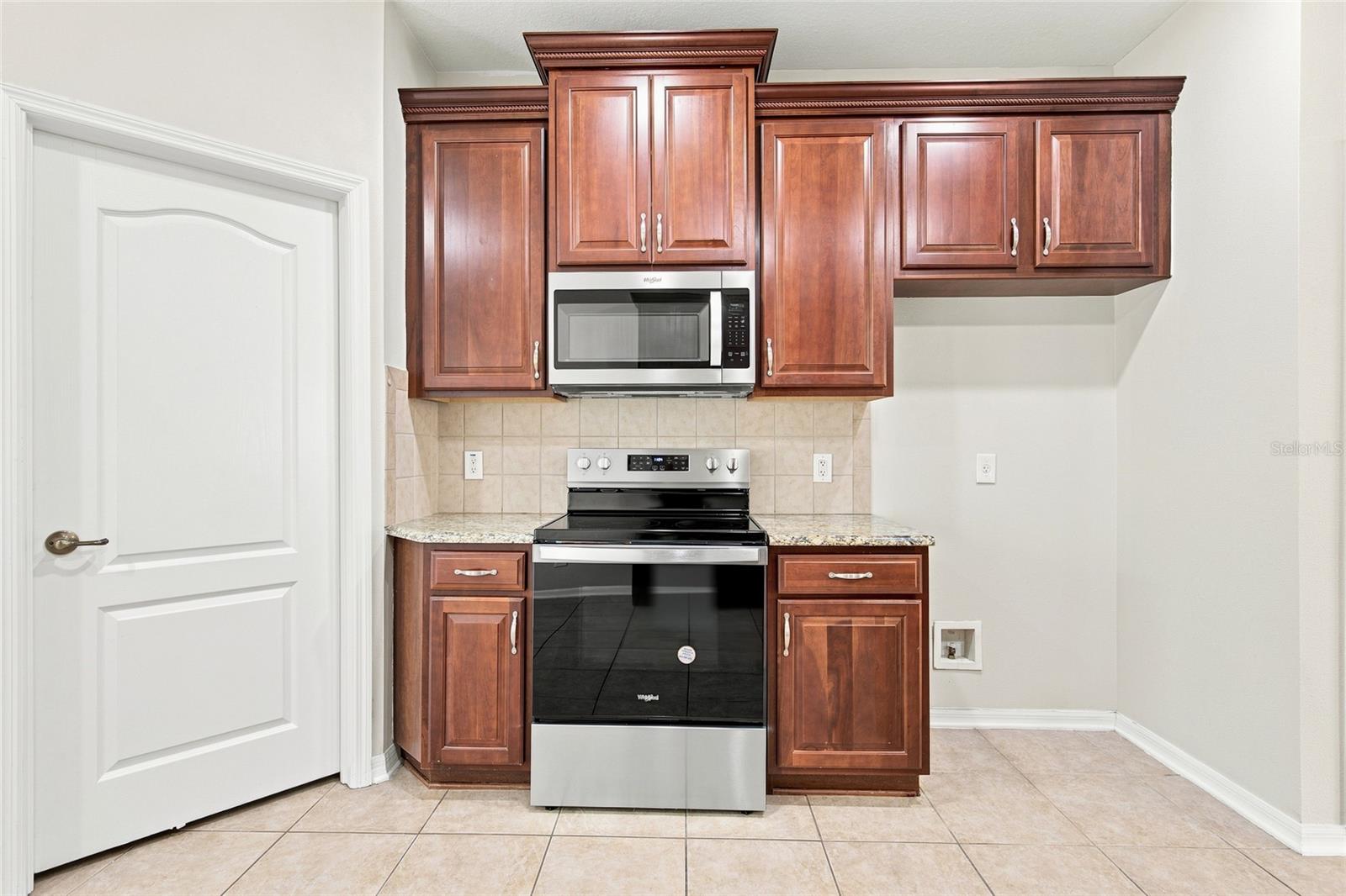 7806 Grasmere Dr Property Photo 11