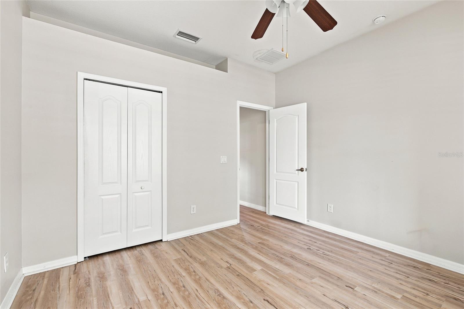 7806 Grasmere Dr Property Photo 24
