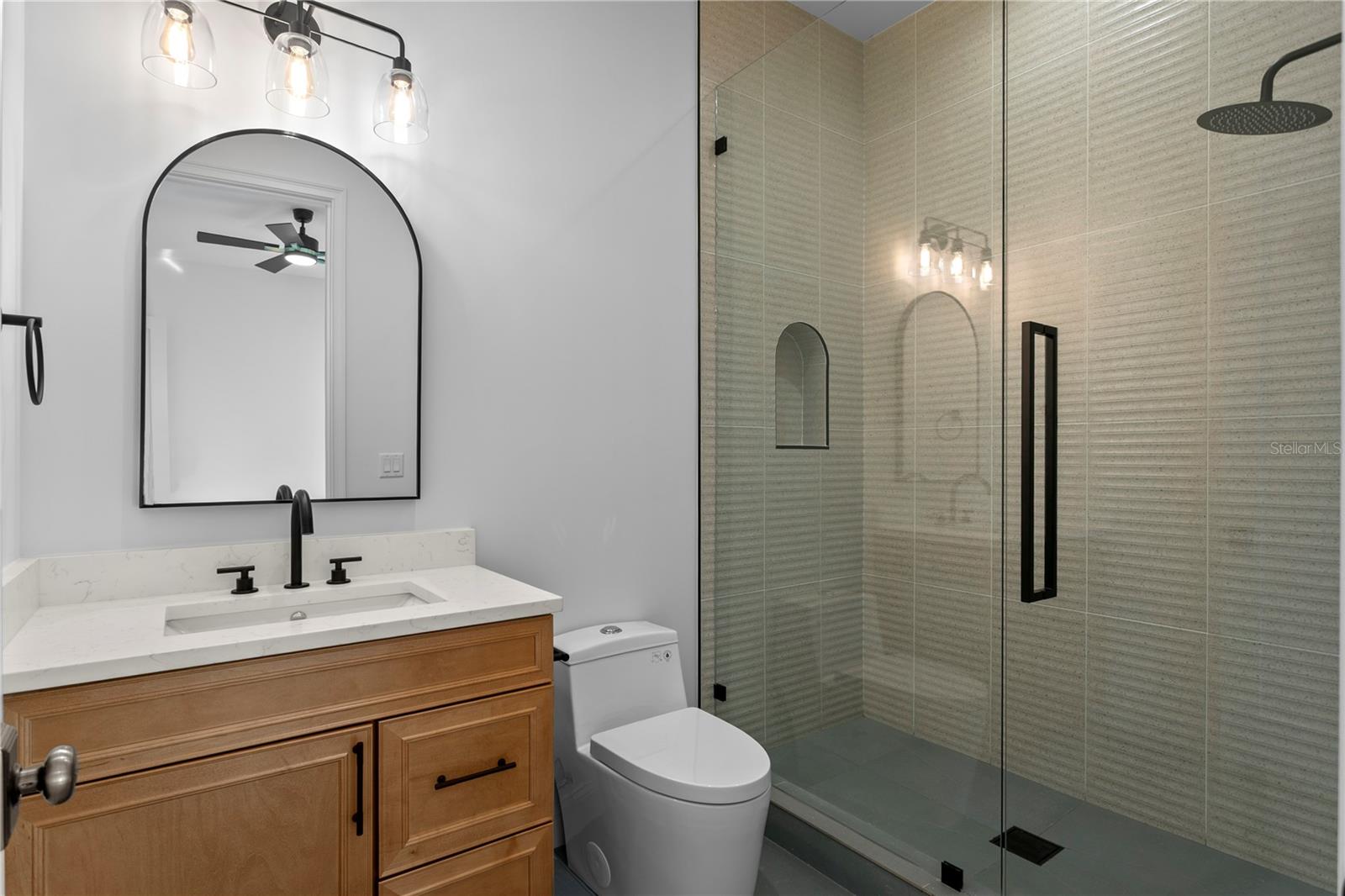 502 E Davis Blvd Property Photo 34