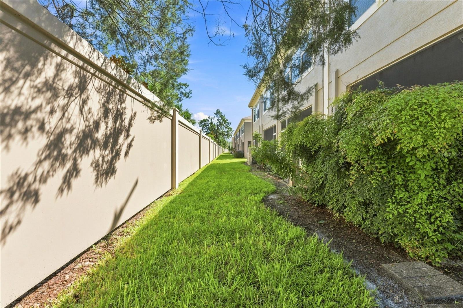 11220 Windsor Place Cir Property Photo 33