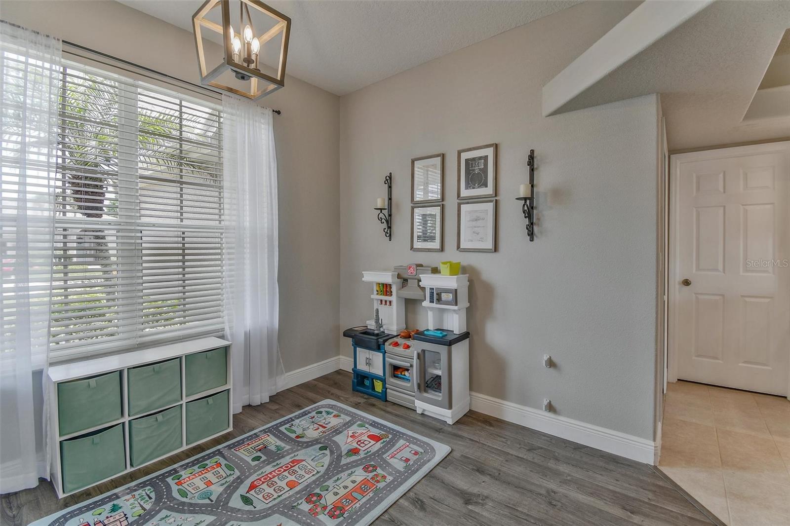 8706 Linebrook Dr Property Photo 10