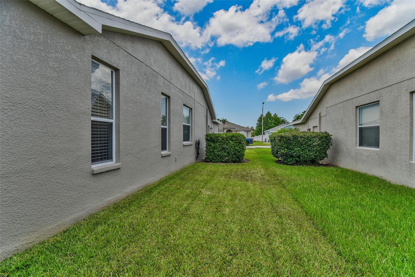 8706 Linebrook Dr Property Photo 38