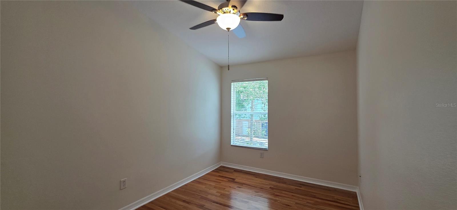 2027 Strathmill Dr Property Photo 19