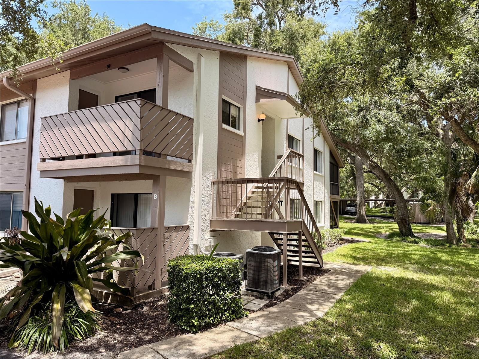 2363 Flanders Way #d Property Photo 2
