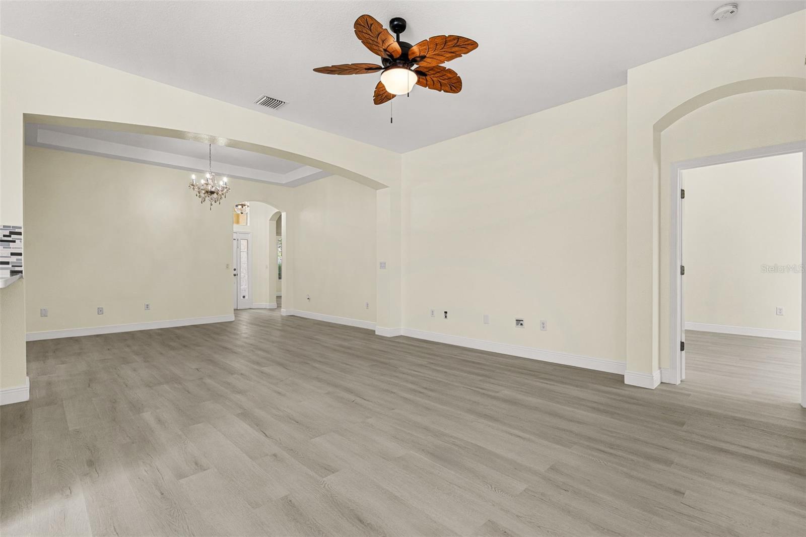 12720 Whitney Meadow Way Property Photo 11