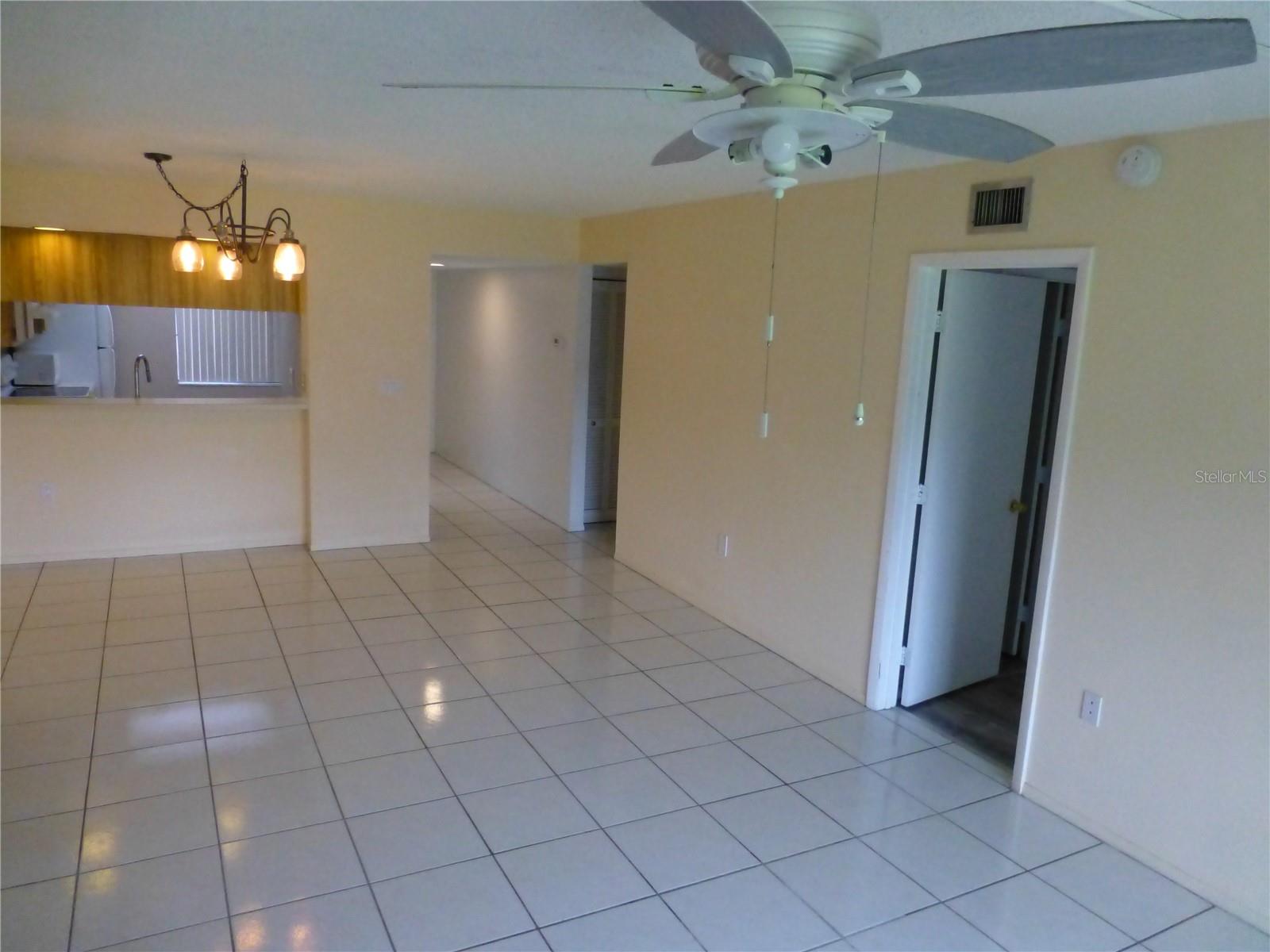 119 Lakeside Dr #119 Property Photo 6
