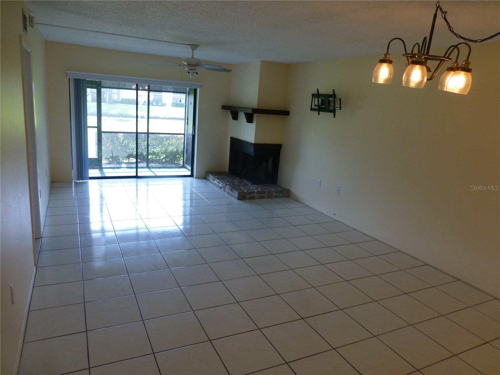 119 Lakeside Dr #119 Property Photo 7