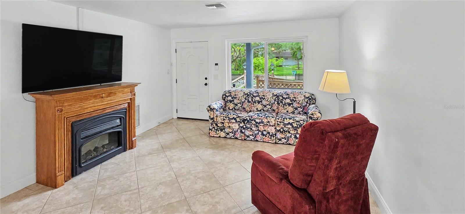 3087 Duane Ave Property Photo 5