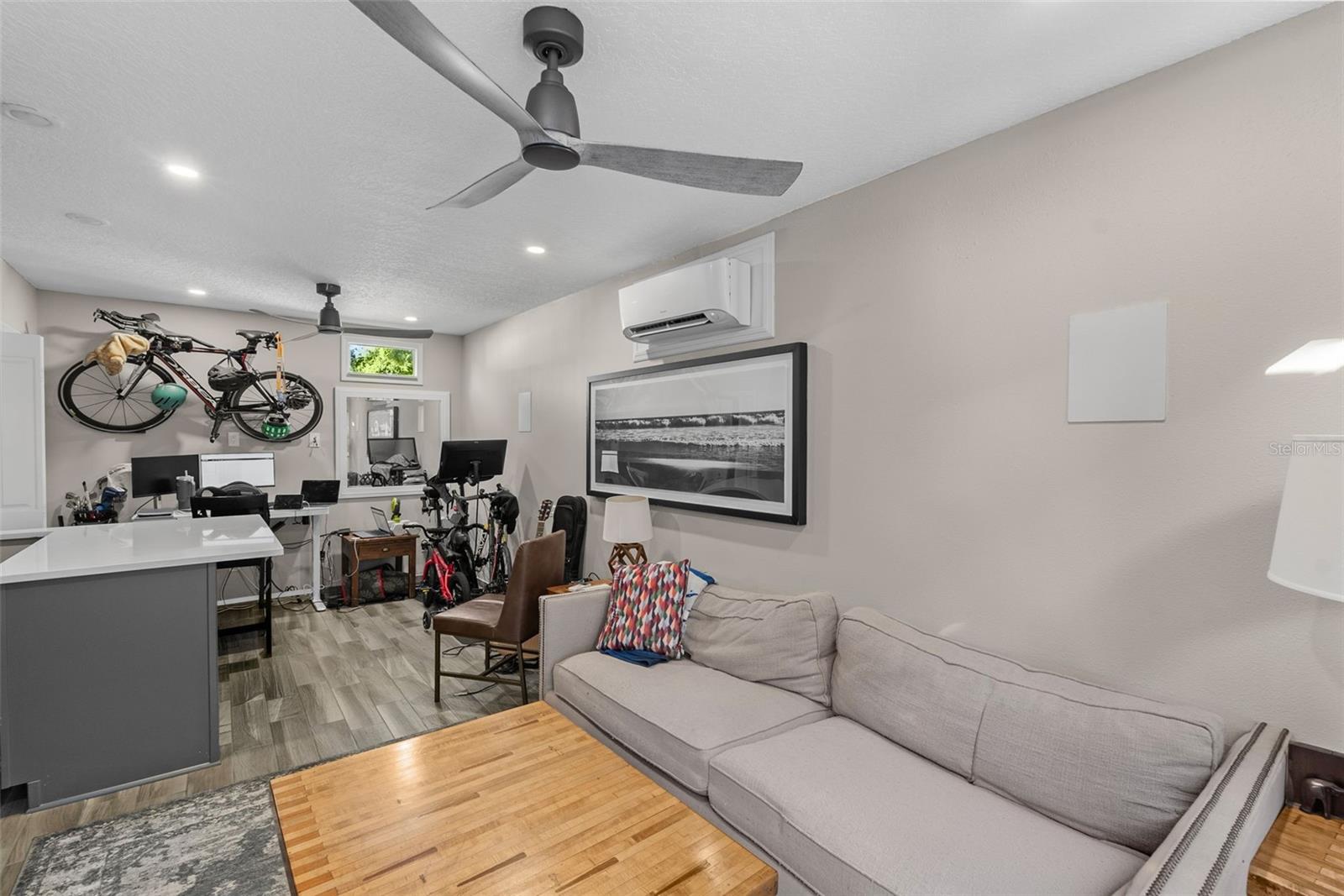 2943 W Bayshore Ct Property Photo 48