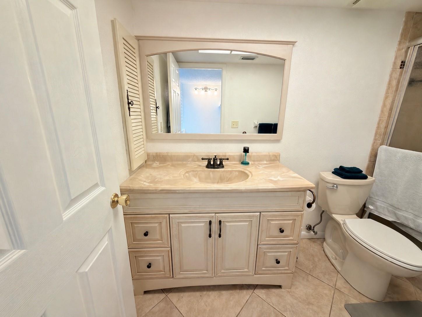 9703 Greenskeeper Dr Property Photo 27