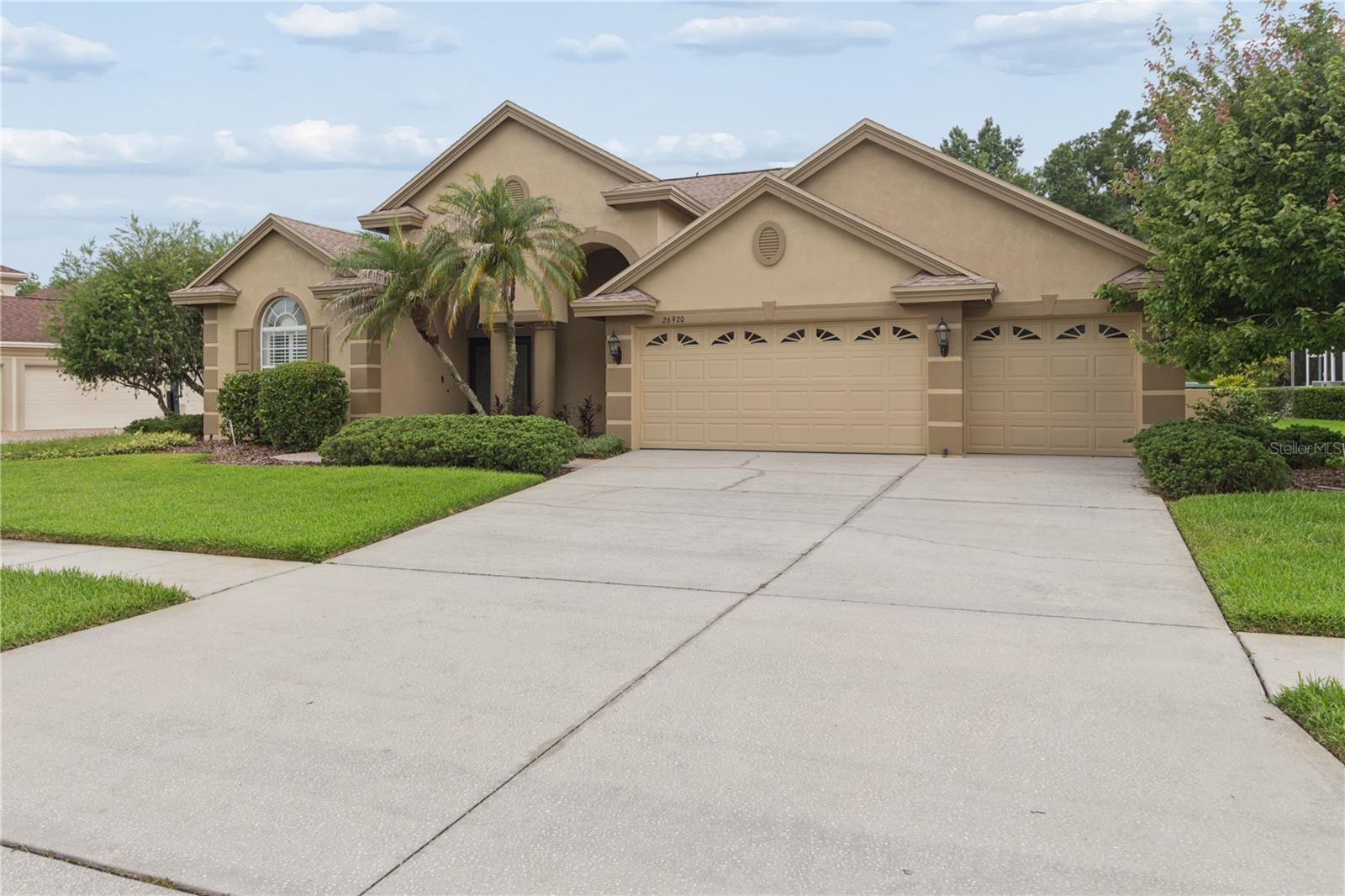 26920 Winged Elm Dr Property Photo 4
