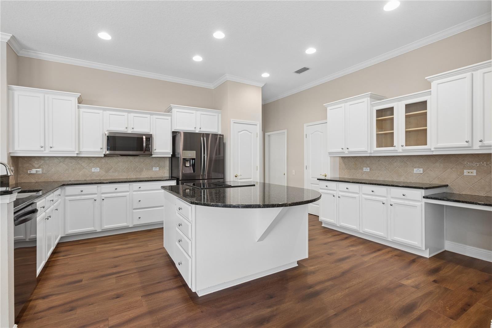 26920 Winged Elm Dr Property Photo 12
