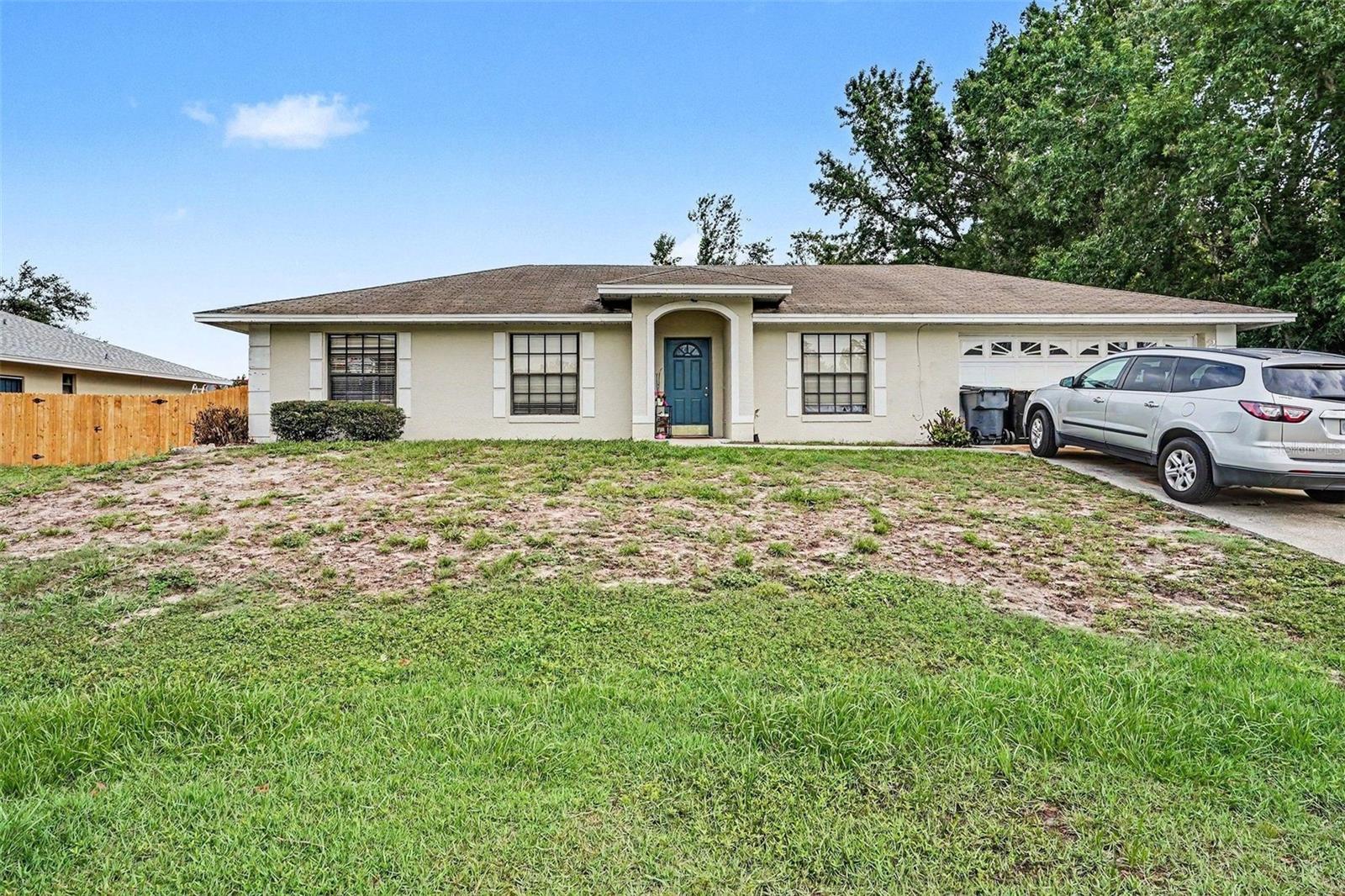 2435 Parkland Dr Property Photo