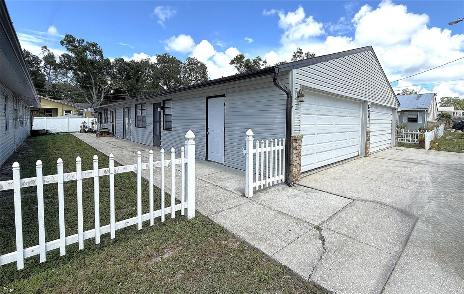 1231 Illinois Ave #1 Property Photo 1