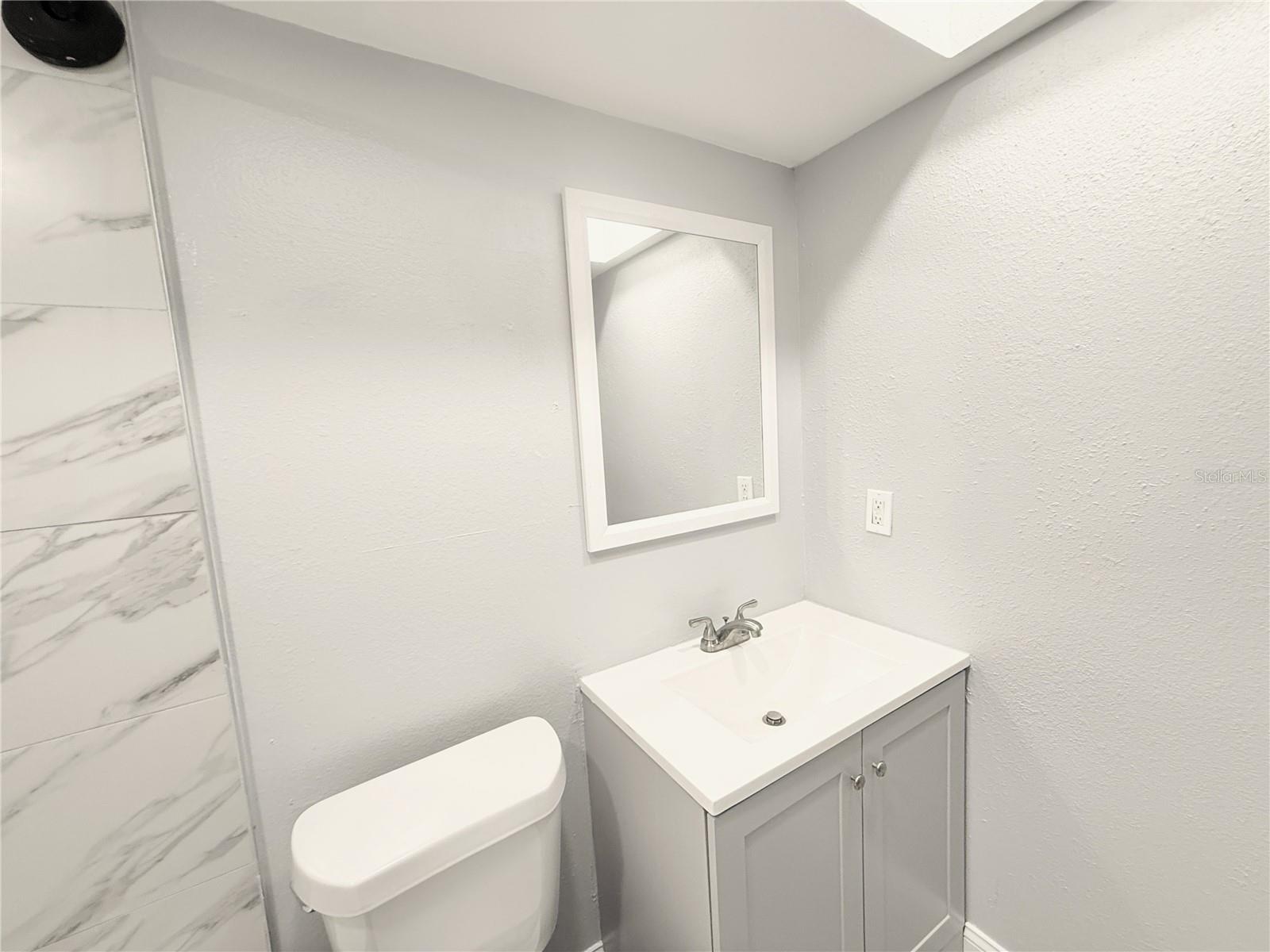 1231 Illinois Ave #1 Property Photo 12