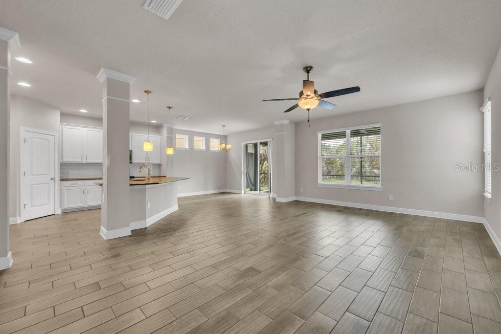 14306 Barrington Stowers Dr Property Photo 6