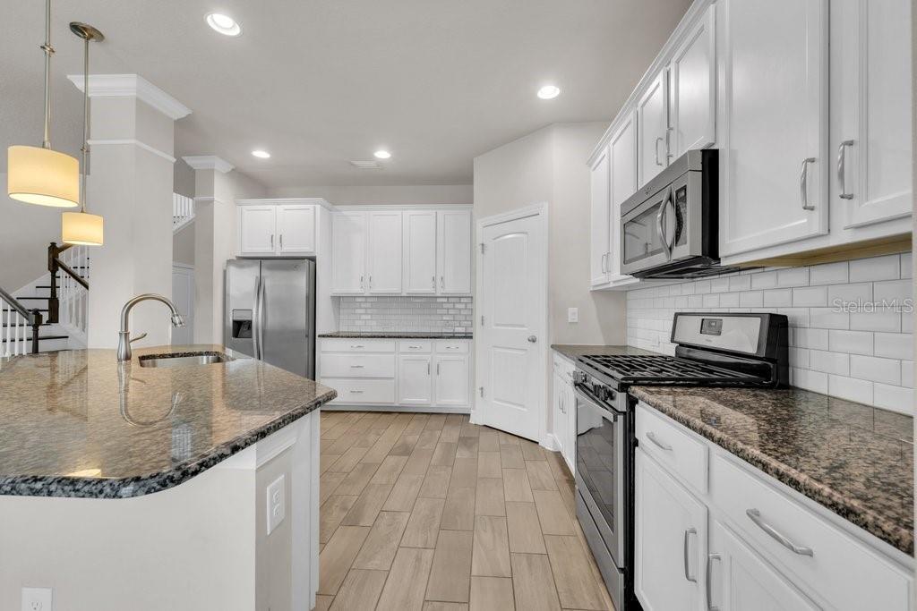 14306 Barrington Stowers Dr Property Photo 13