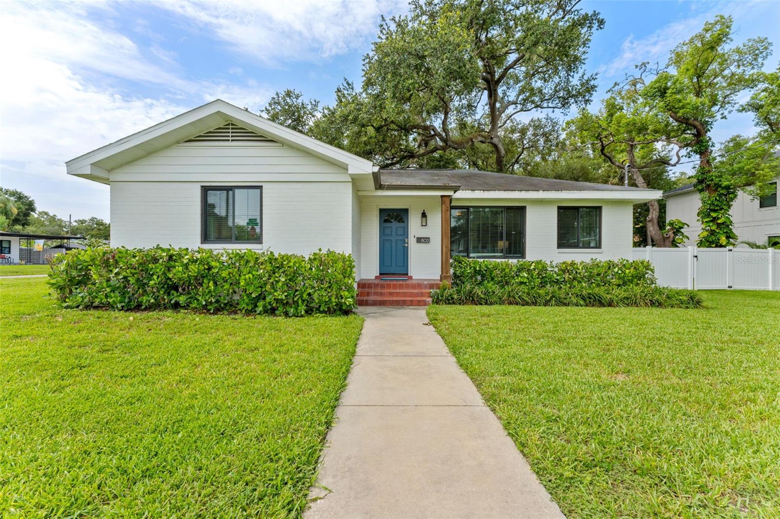 802 W Coral St Property Photo 39