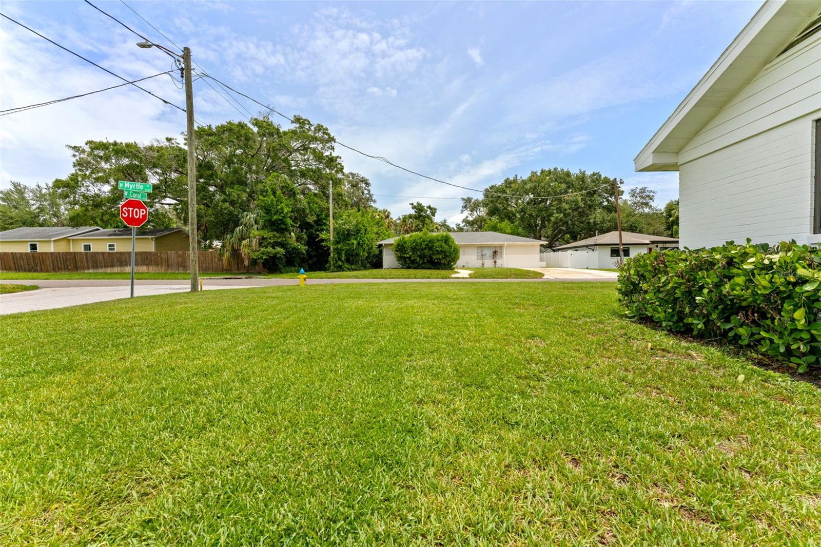 802 W Coral St Property Photo 52
