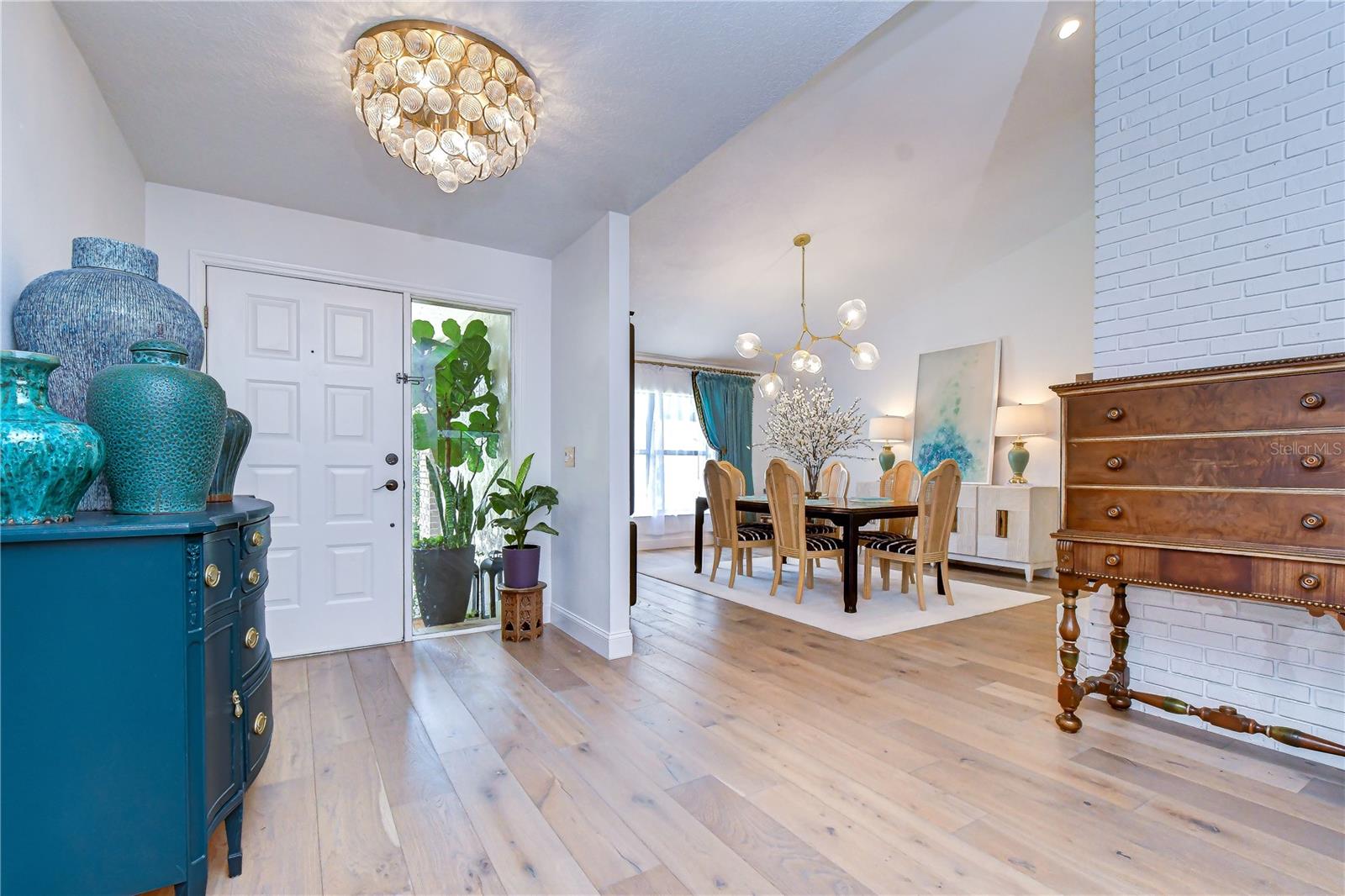 16126 Belle Meade Blvd Property Photo 4
