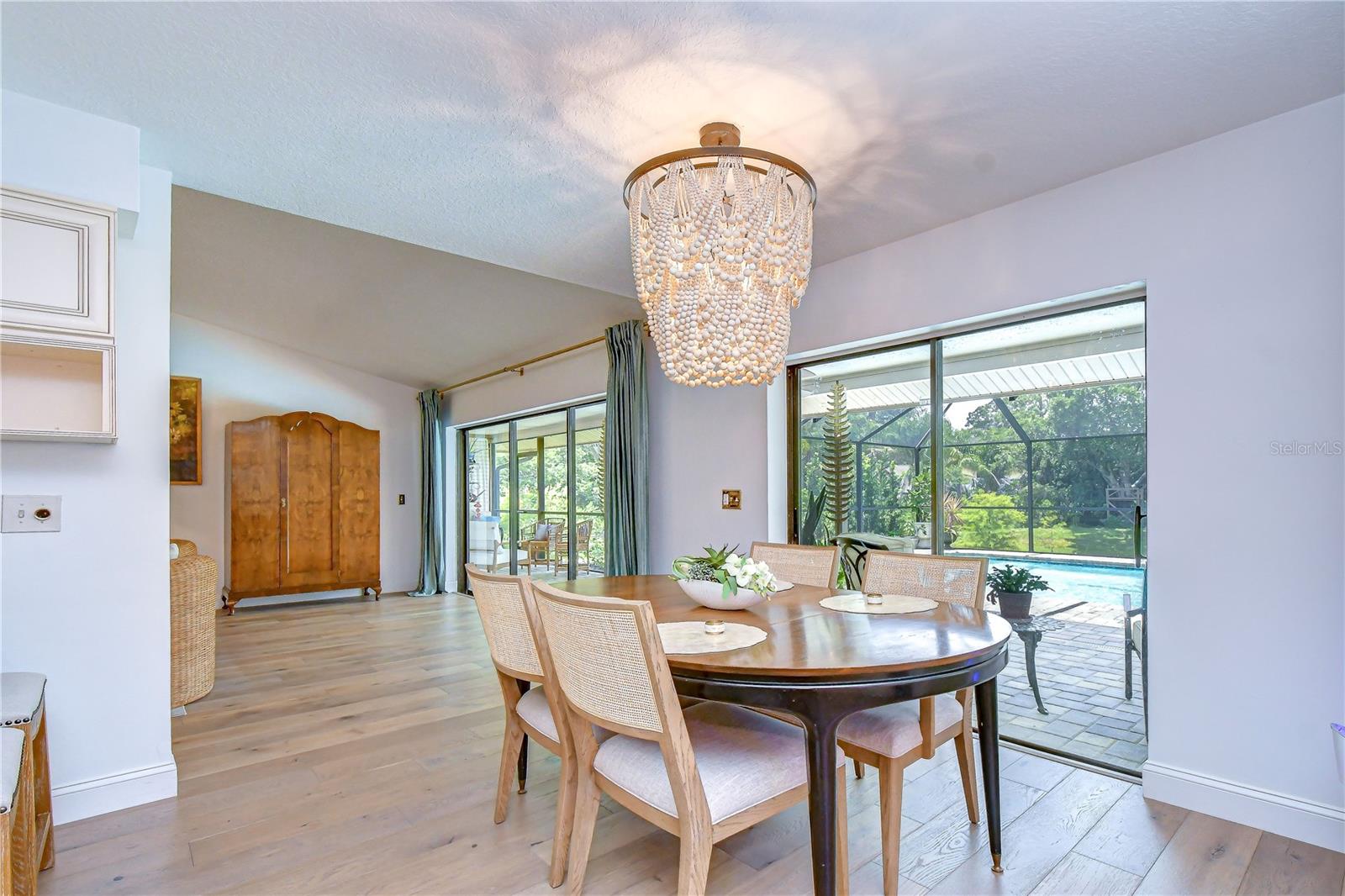 16126 Belle Meade Blvd Property Photo 11