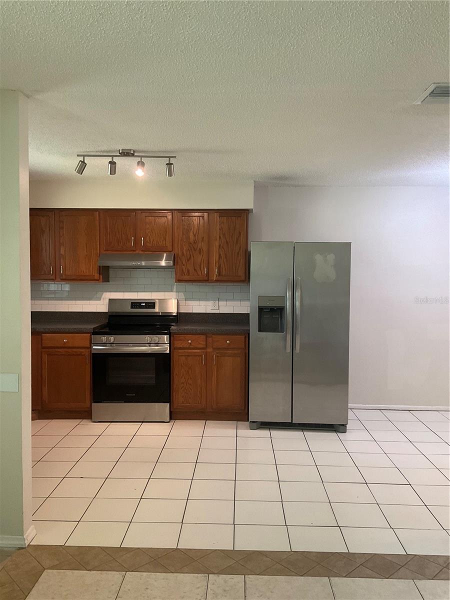 3830 Valley Tree Dr Property Photo 2