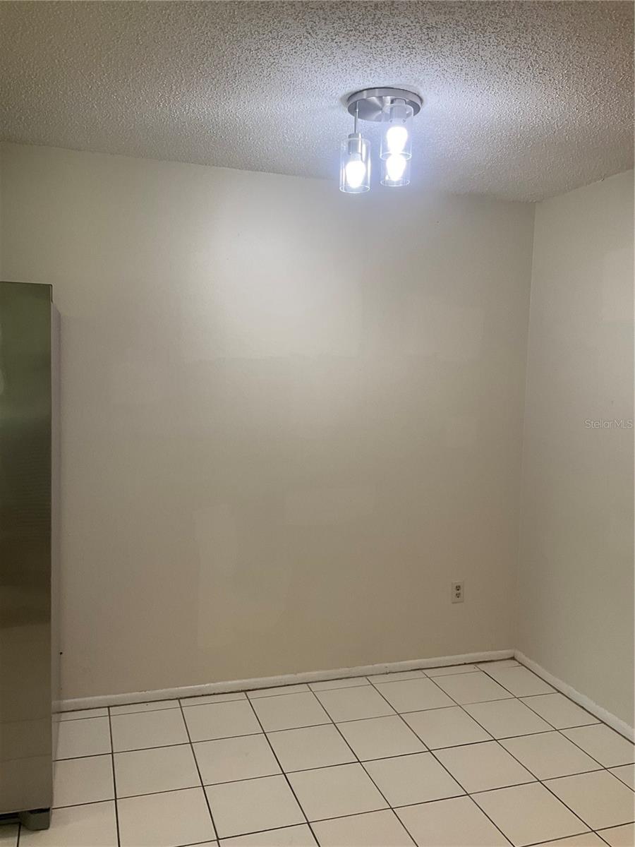 3830 Valley Tree Dr Property Photo 4