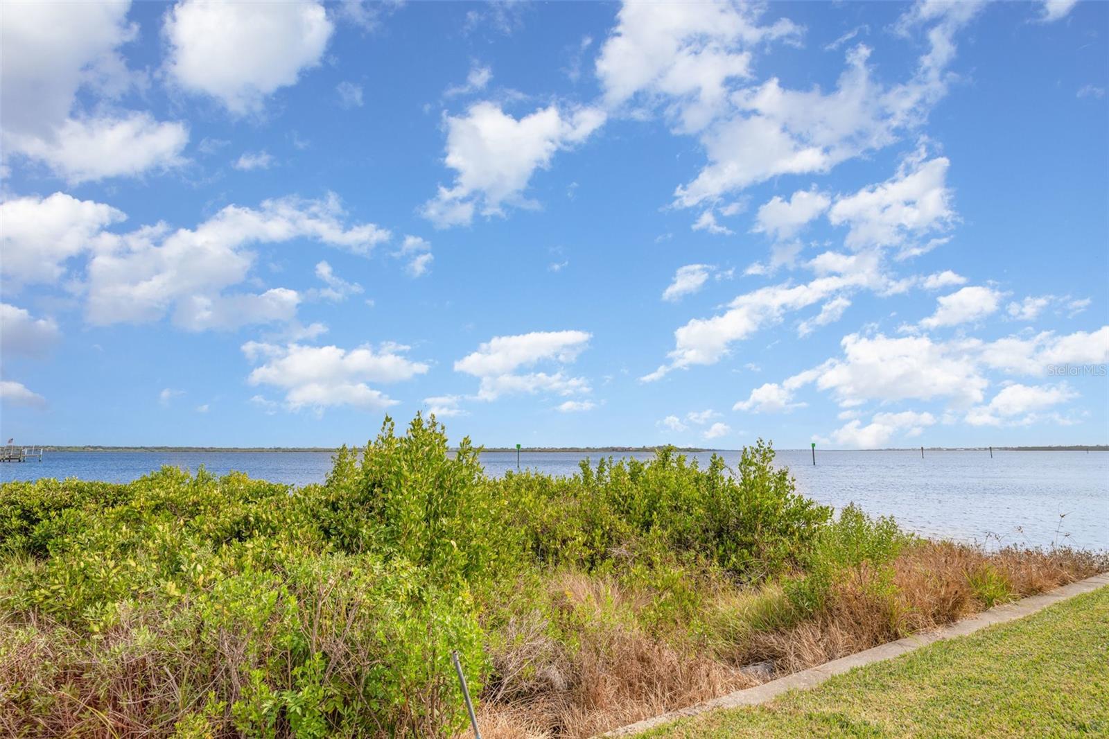 3528 Fox Ter Property Photo 12