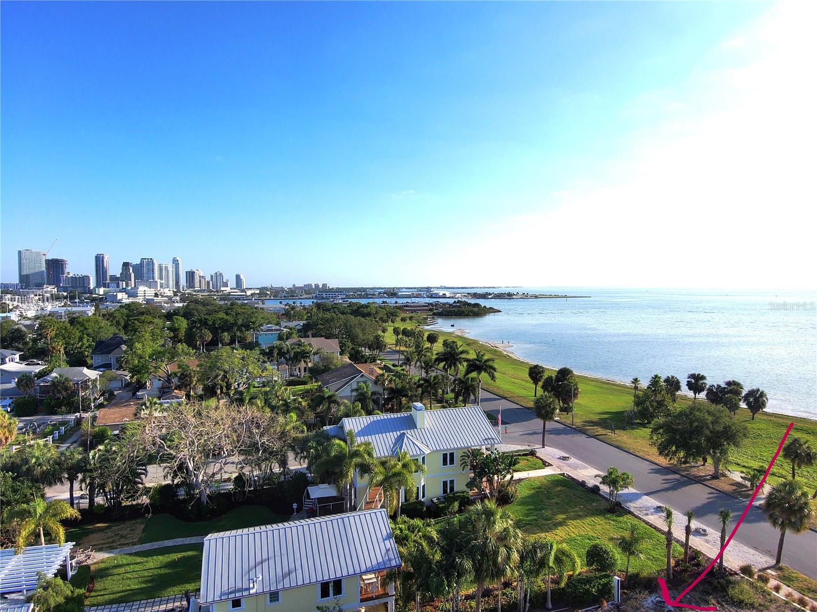 1817 Beach Dr Se Property Photo 8