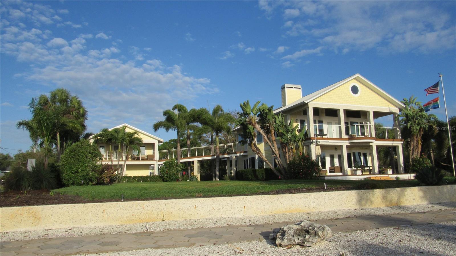 1817 Beach Dr Se Property Photo 16