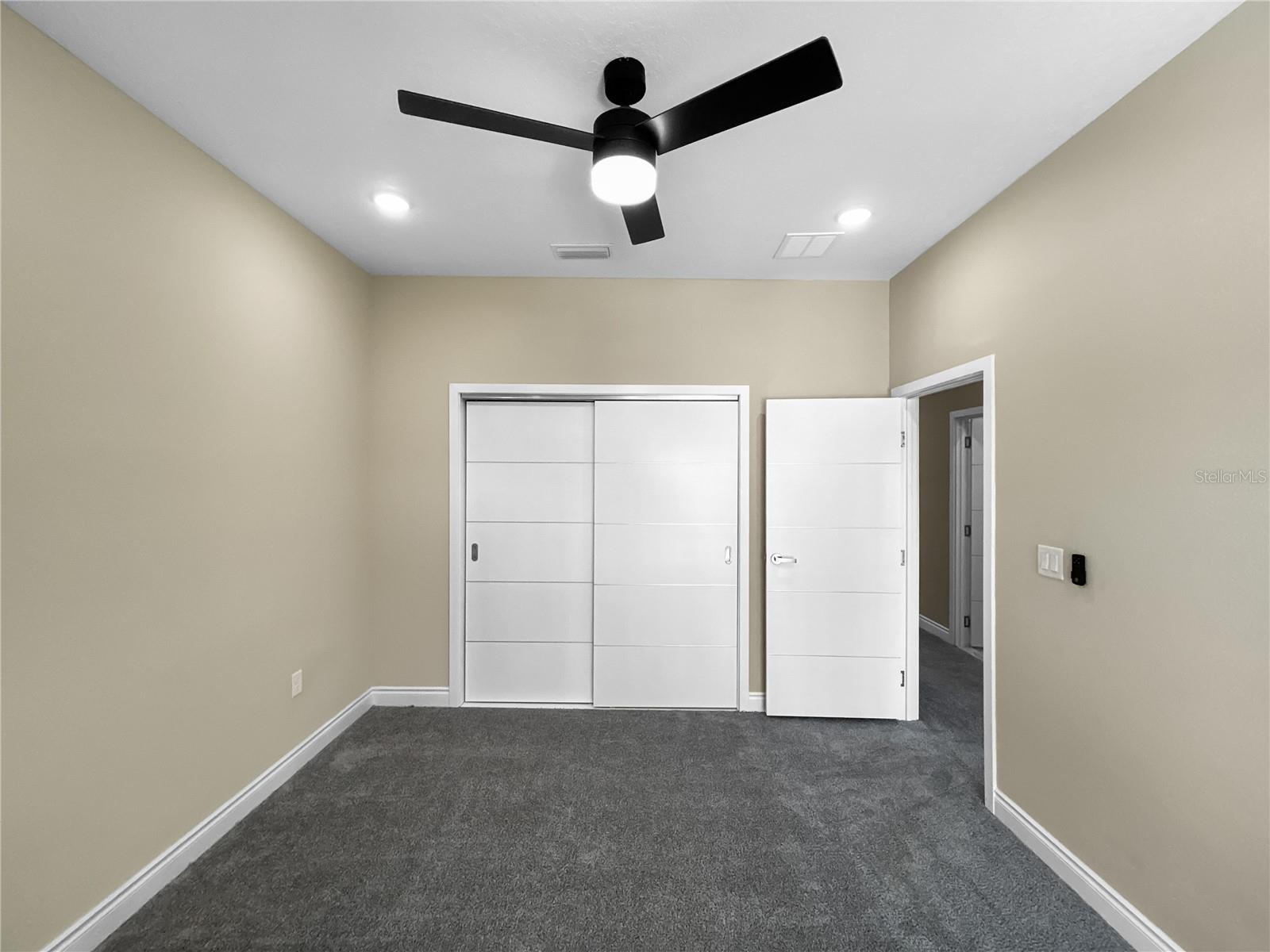 1839 Brentwood Ct Property Photo 23