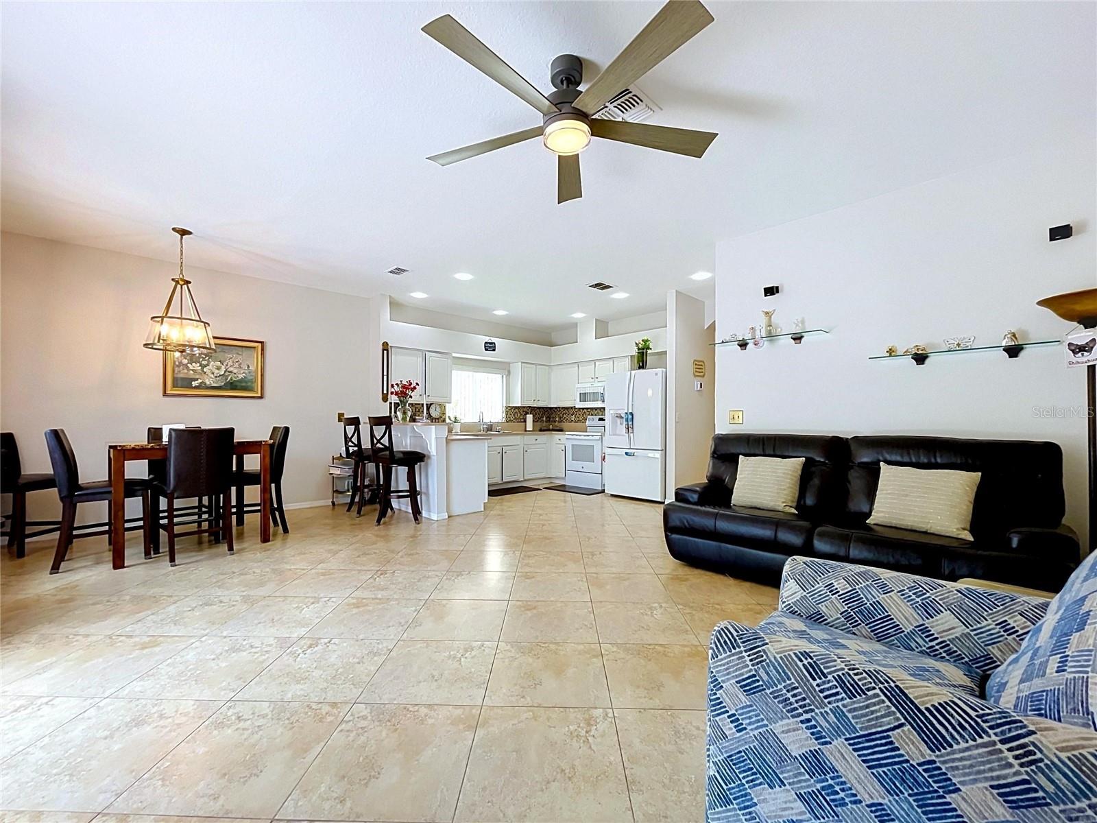 27544 Breakers Dr Property Photo 20