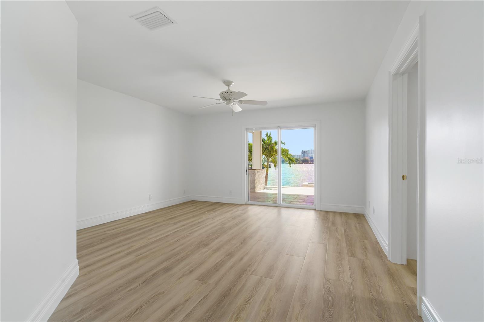 3924 Versailles Dr Property Photo 12