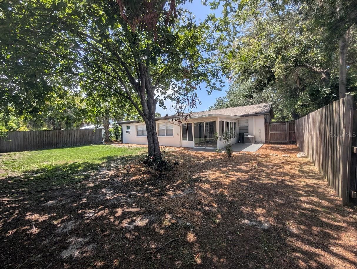 3902 W Paxton Ave Property Photo 33