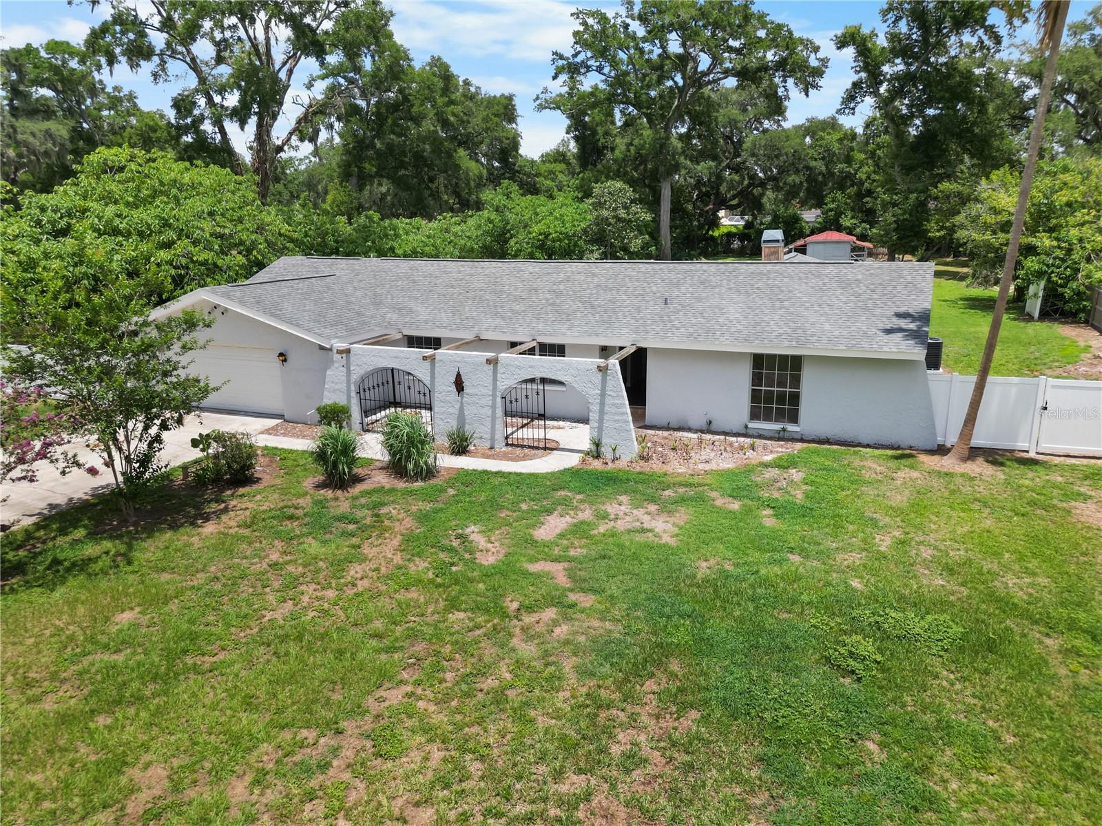 3104 Fairlea Ln Property Photo 1