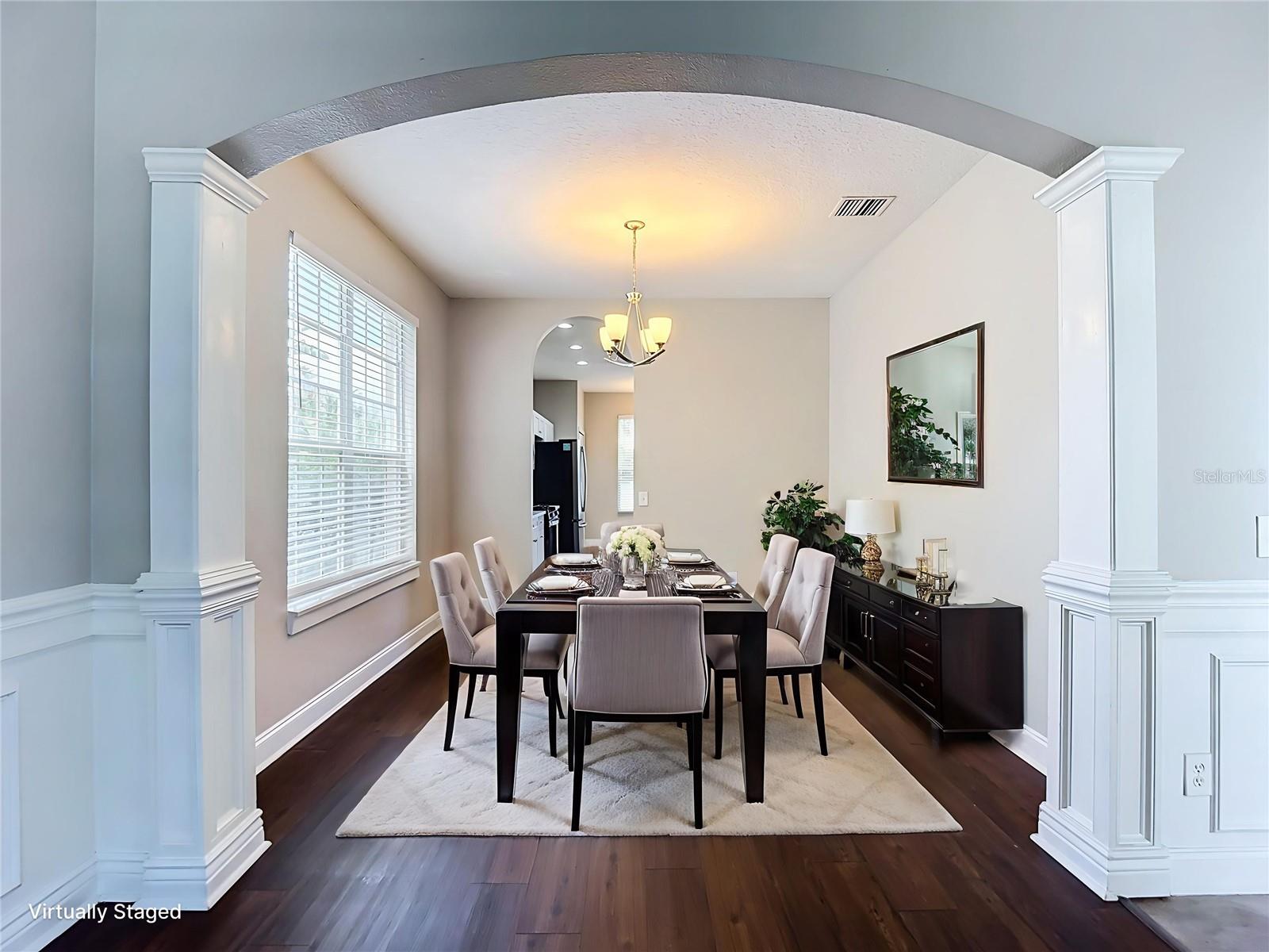 10739 Eveningwood Ct Property Photo 5