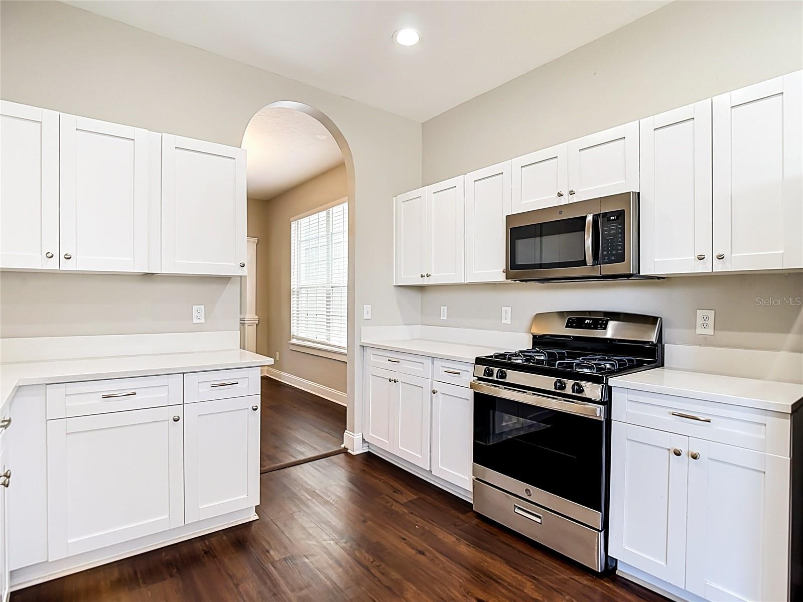 10739 Eveningwood Ct Property Photo 9
