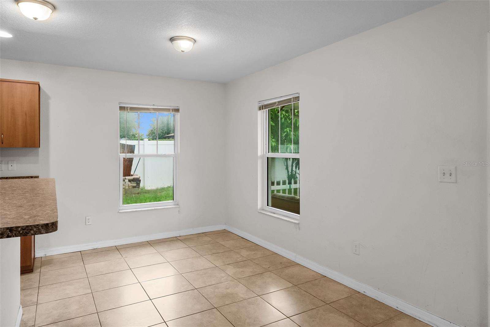 5451 Mac Arthur Ave Property Photo 7