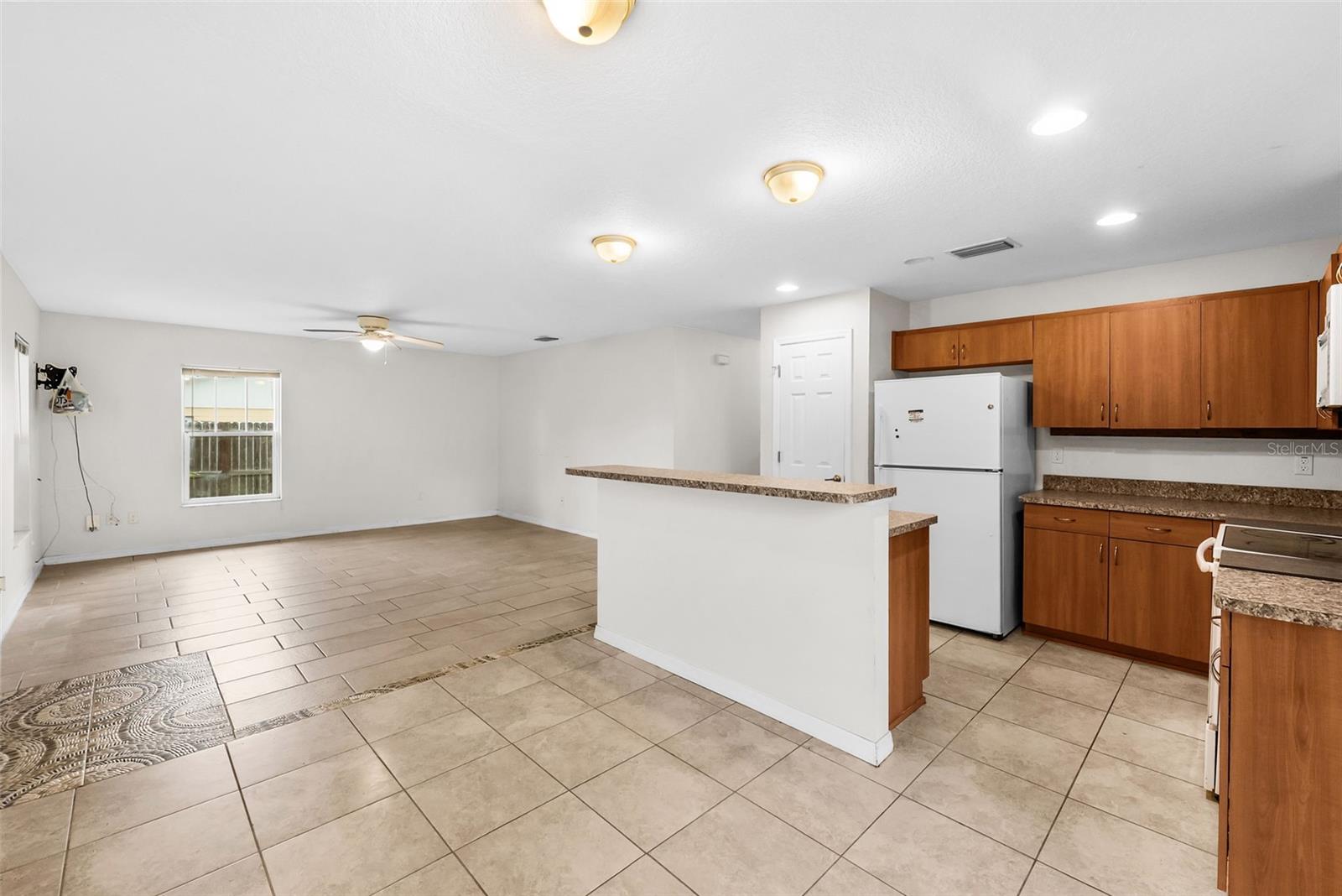 5451 Mac Arthur Ave Property Photo 10
