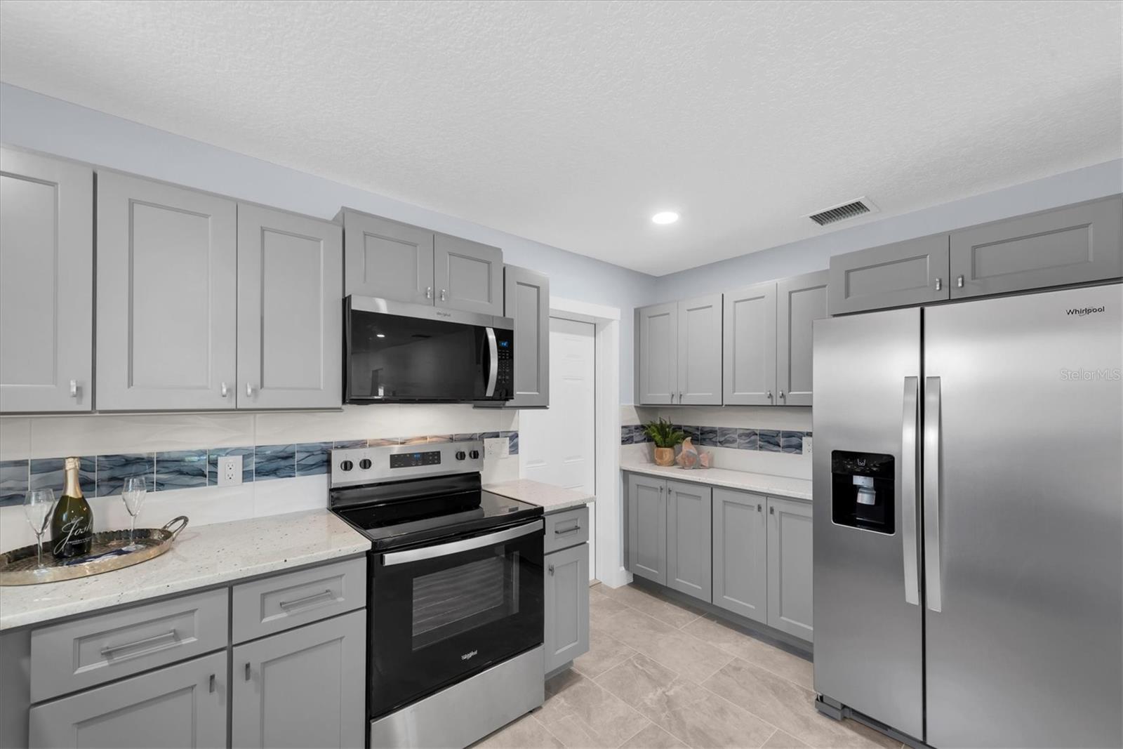 150 42nd Ave Property Photo 10