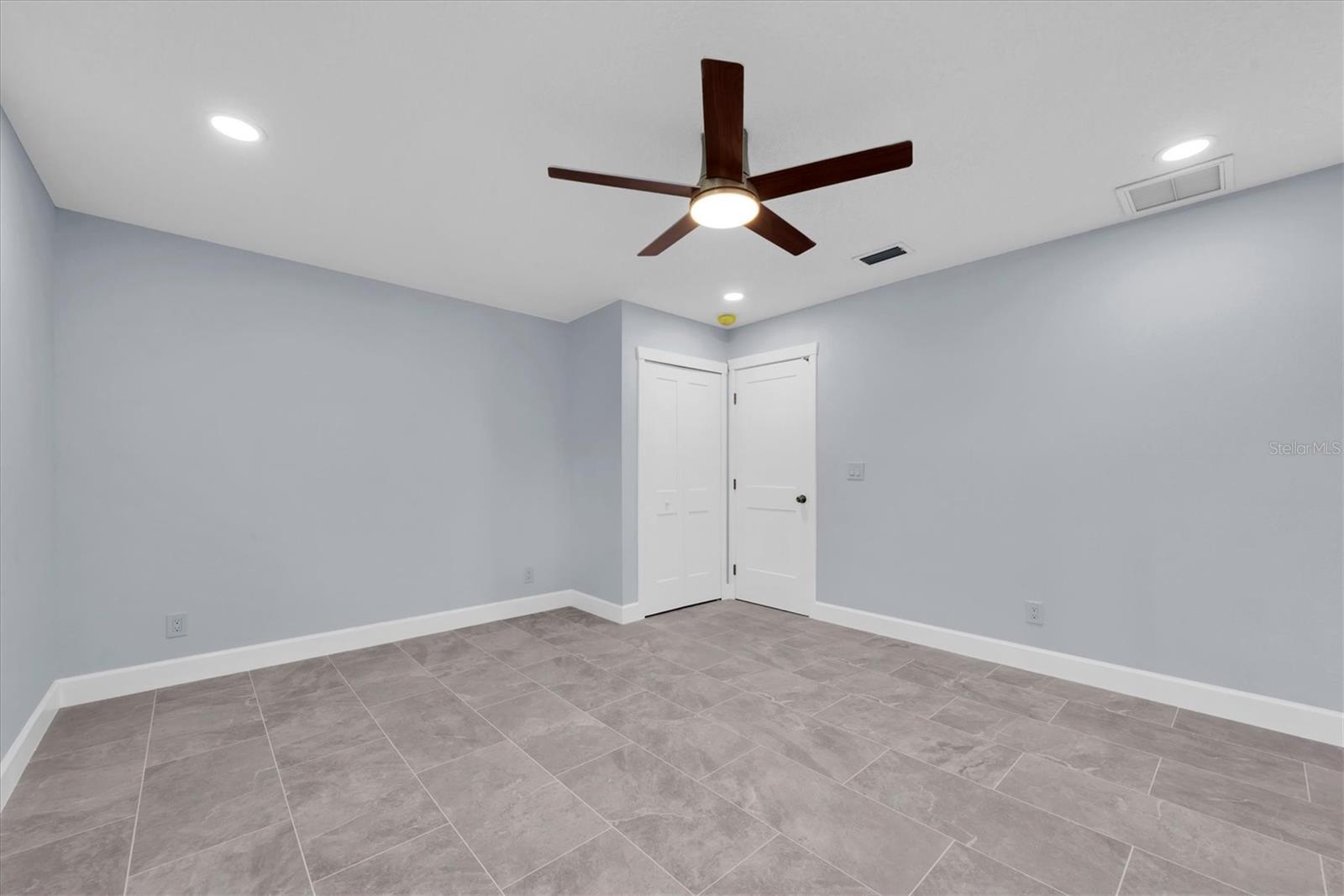 150 42nd Ave Property Photo 23